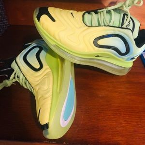 Nike Air Max 720